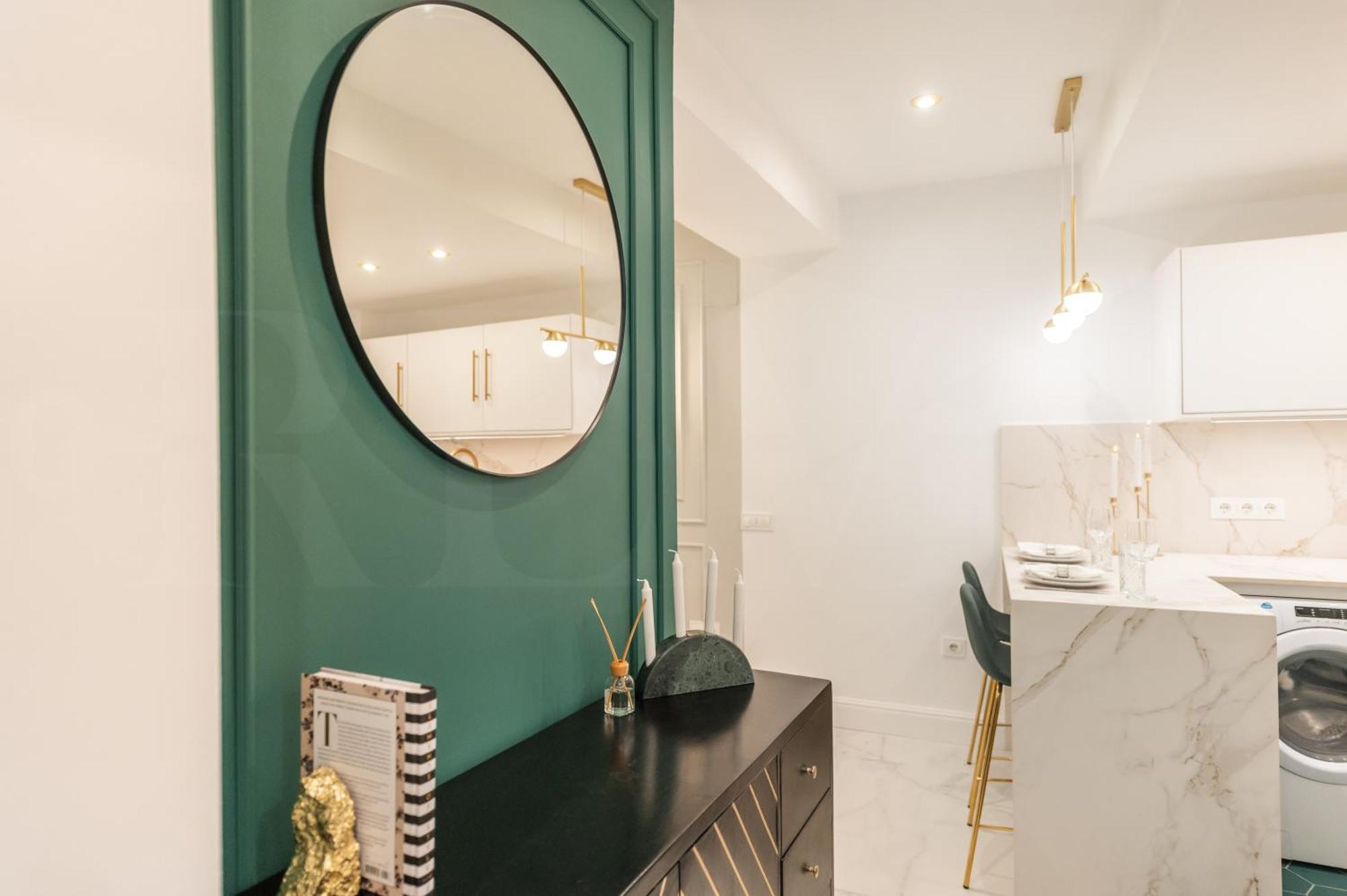 Glamorous Flat In The Heart Of Malaga By Rems Exterior foto