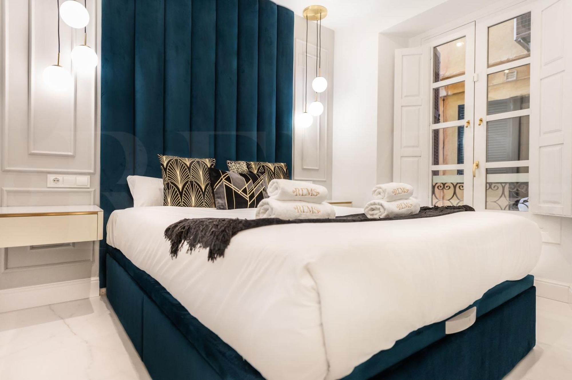 Glamorous Flat In The Heart Of Malaga By Rems Exterior foto